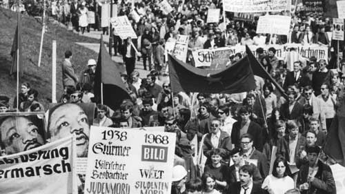 Manifestanti a Berlino nell’aprile del 1968